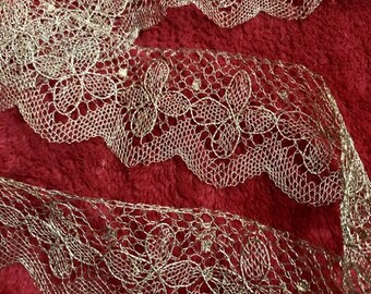 Antique metallic lace trim scalloped 19thc