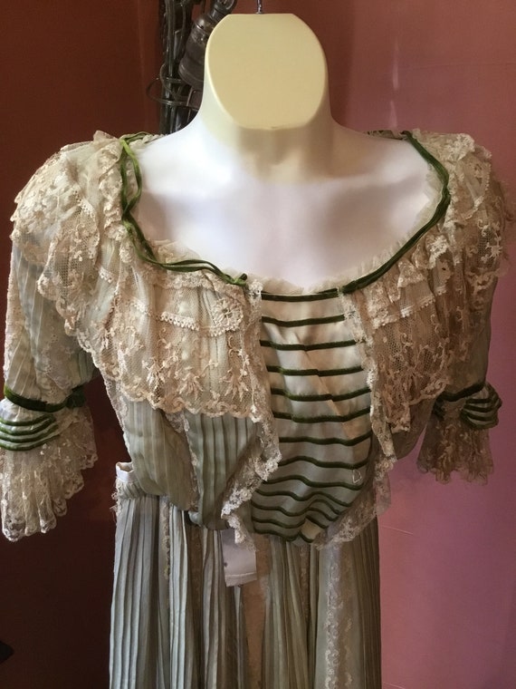 Antique Victorian Bodice and Matching Skirt Cream