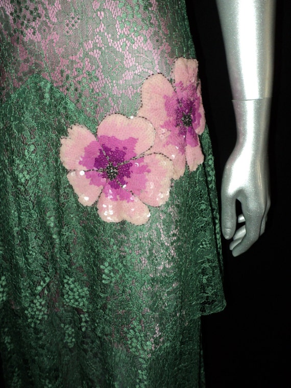 1920's Green Lace Dress Pink Slip Featuring vario… - image 2