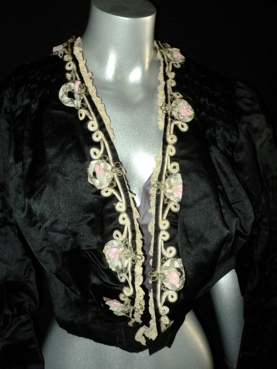 Exquisite Antique Victorian Silk Bodice with Meta… - image 1