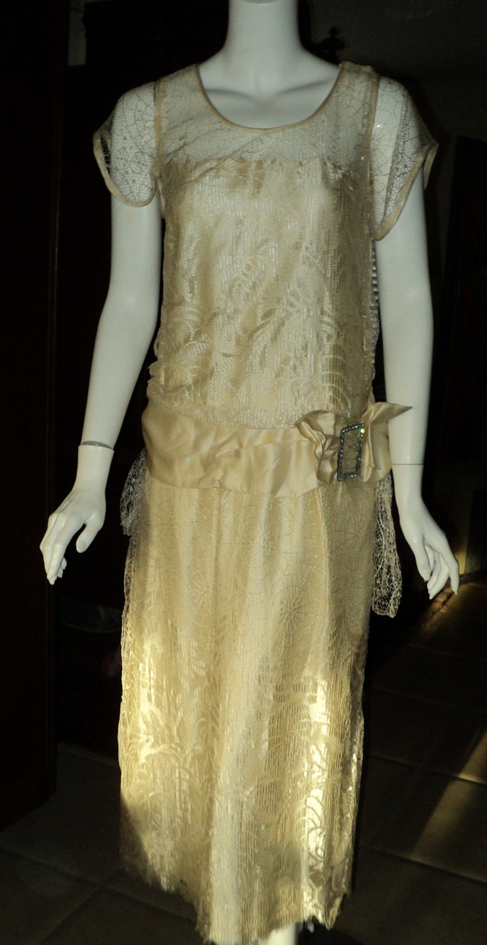 Late 1920s Silk Lace Wedding Dress With Rhinestone Silk Bow - Etsy