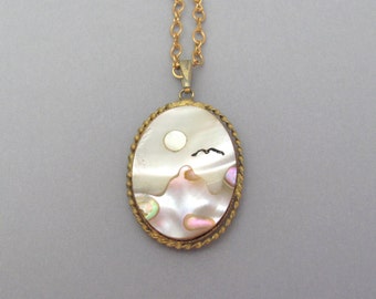 Mother Pearl Necklace Pendant Gold Tone Setting Valentine Gift for Holiday Shell Resort Vacation Inlay Bird Moon Necklace