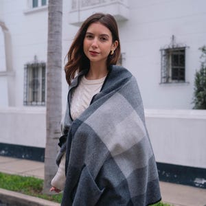 Alpaca Blanket &quot;Zenith&quot; / 100% baby alpaca / Sofa and bedroom blanket / 200cm x 70cm (78in x 27in)