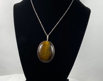 Sterling silver Tiger’s eye necklace