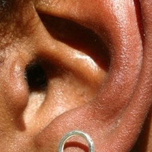 Free Gift when the pair is purchased Sterling Silver Ear Pin Earrings 4 Circles image 2