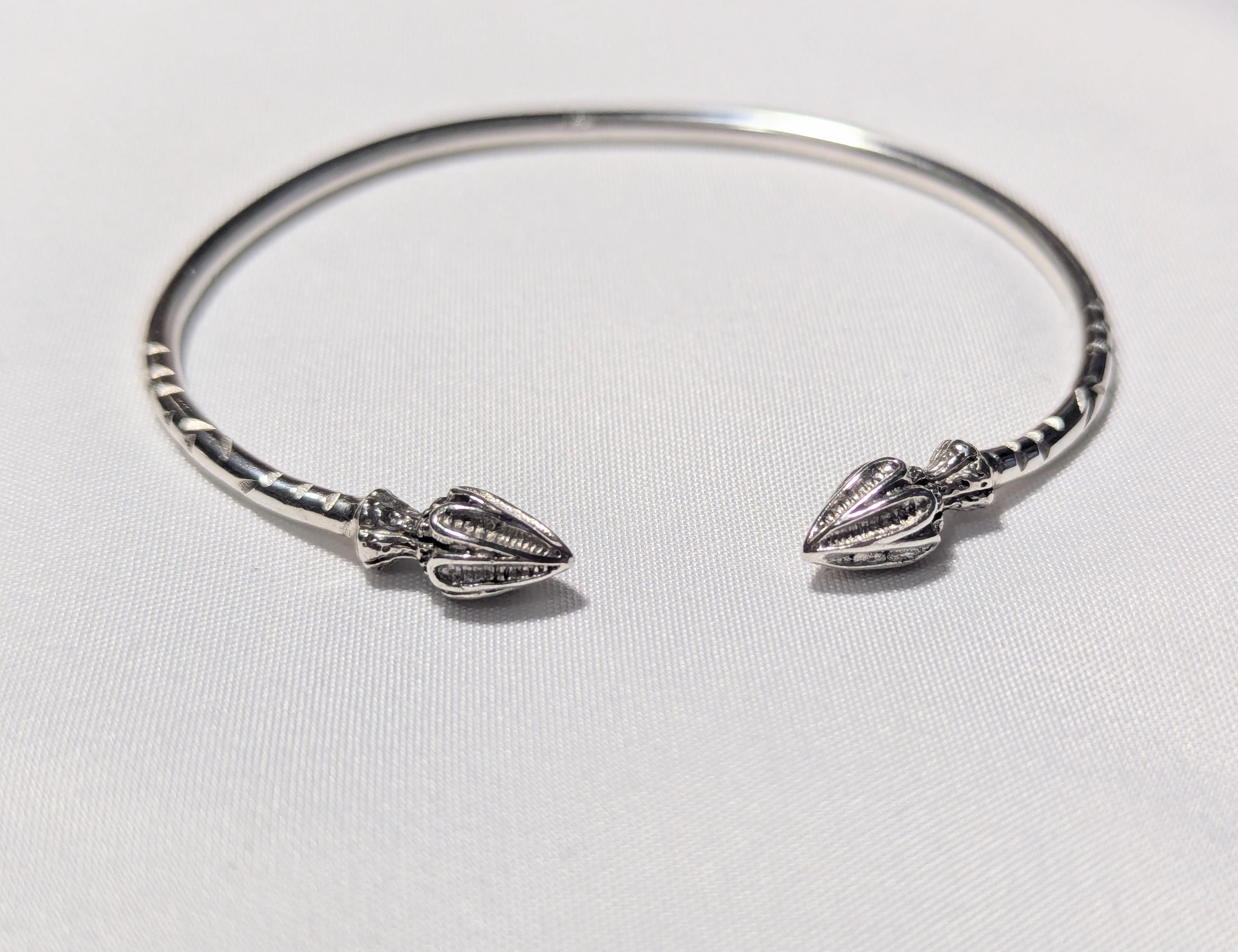 10 Gauge Sterling Silver Cocoa Pod Tip Bracelet Bangle
