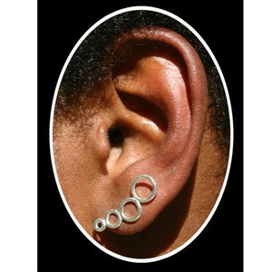 Free Gift when the pair is purchased Sterling Silver Ear Pin Earrings 4 Circles image 1