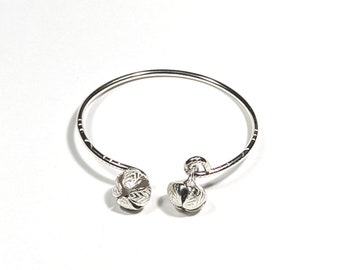 Jingle Bell Bangle - in Sterling Silver. Great gift for Christmas. Gift for family. Gift for wife.