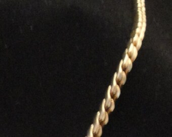 Vintage Gold Tone Pink Rhinestone Necklace