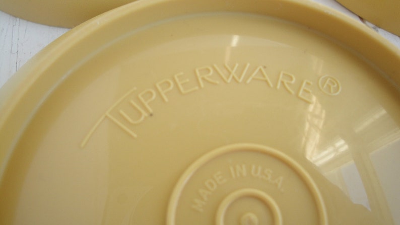 Vintage Tupperware Mustard Cereal Bowls set of 5 image 4