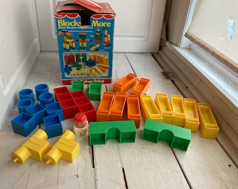 1980s Vintage Fisher Price Blocks &#39;N&#39; More Set 193 COMPLETE