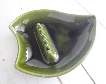 Ash Tray Green Leaf Vintage Treasure Craft