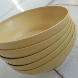 Vintage Tupperware Mustard Cereal Bowls set of 5 image 5