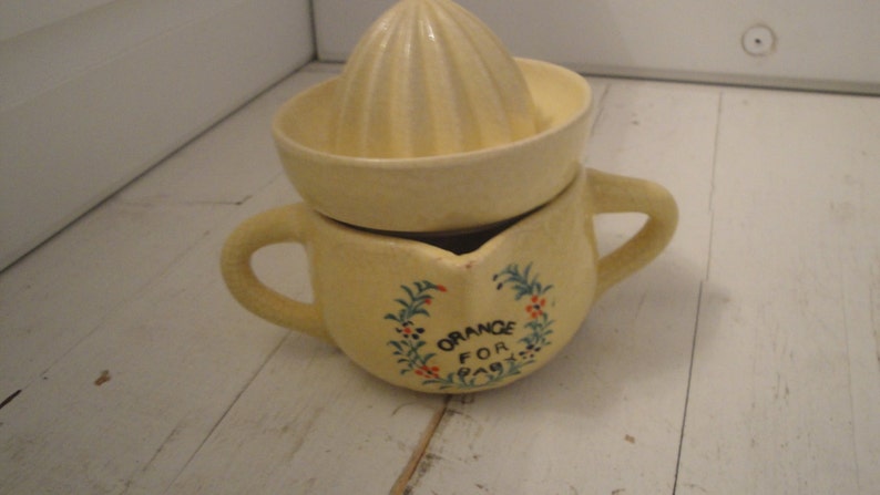 Vintage Baby Reamer Juicer Ceramic 1930 Yellow image 1