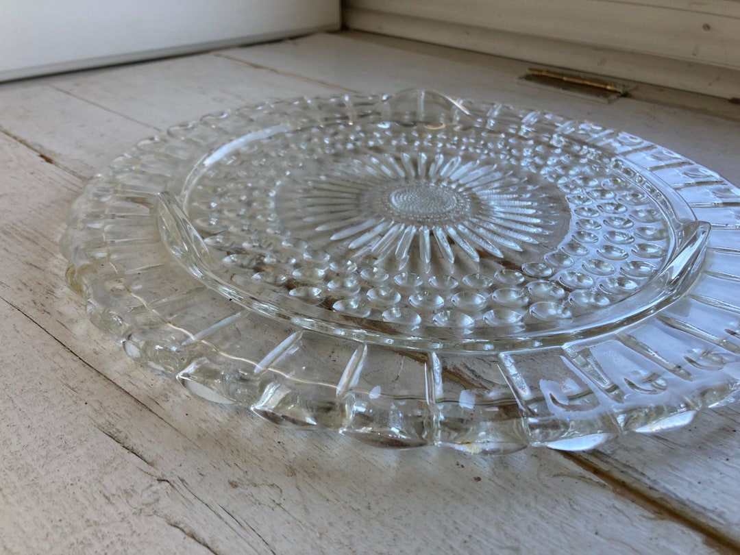 Vintage Cake Plate Stand Scalloped Edges Starburst Center Clear Glass ...