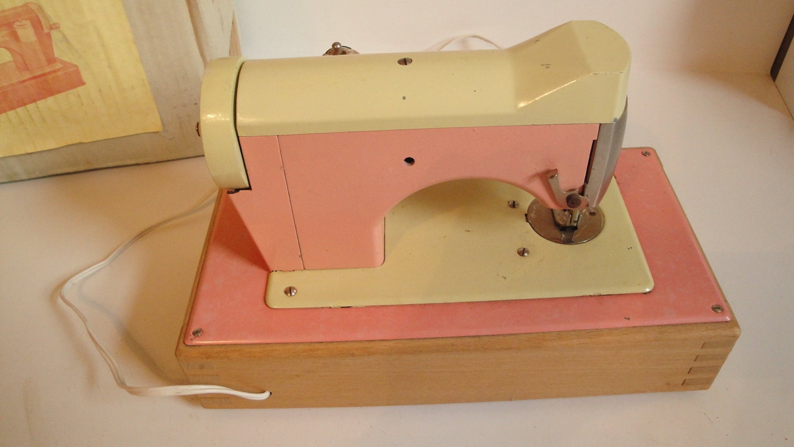 Vintage CASIGE Toy Sewing Machine Pink Works Etsy