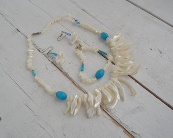 Vintage Shell Blue Turquoise Bead Necklace Bracelet Earrings Set