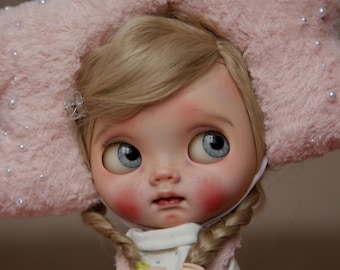 Ooak original Blythe doll  DHL Express shipping