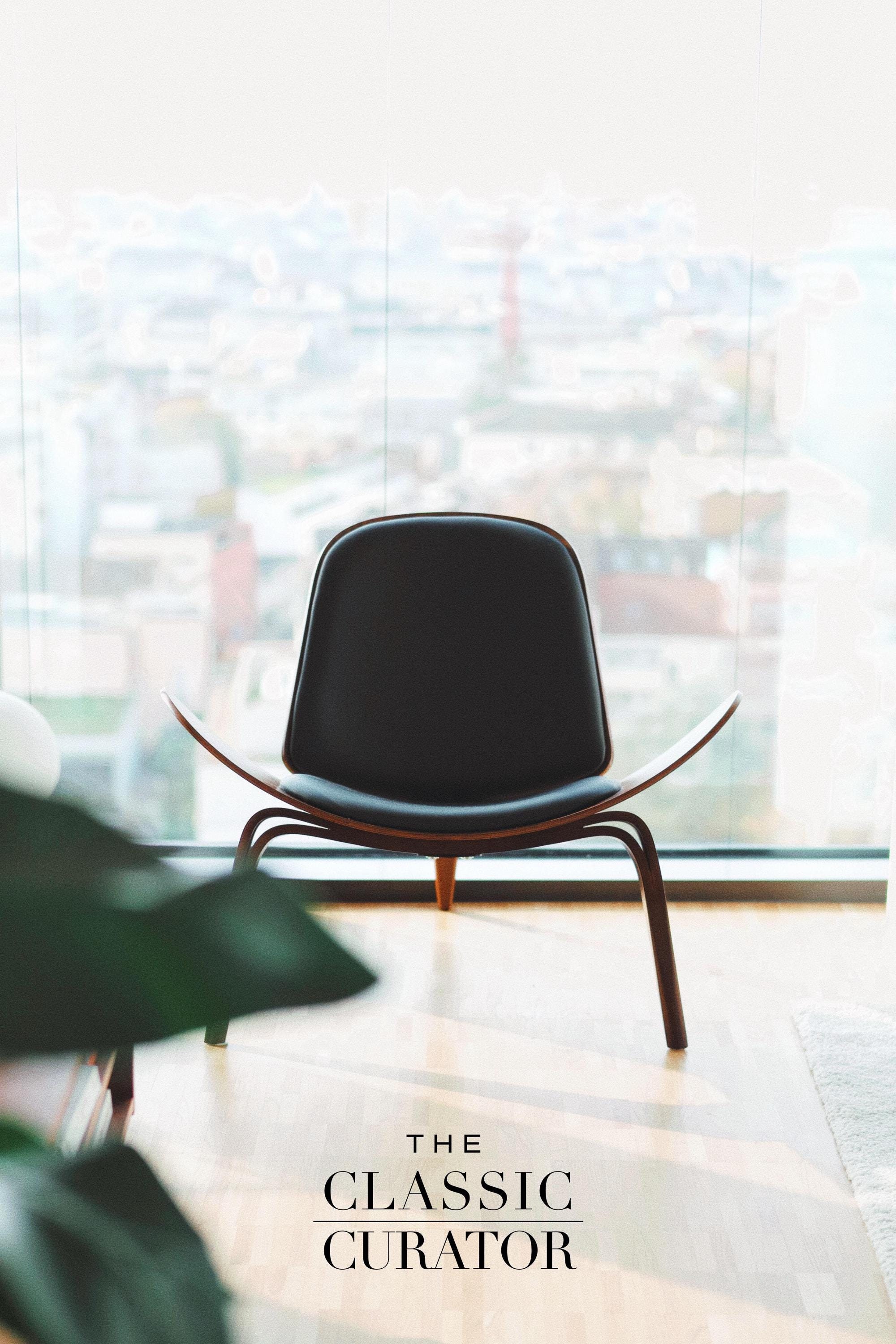 Mid Century Chair, Japandi, Wabi Sabi, Vintage CH07 Shell Chair