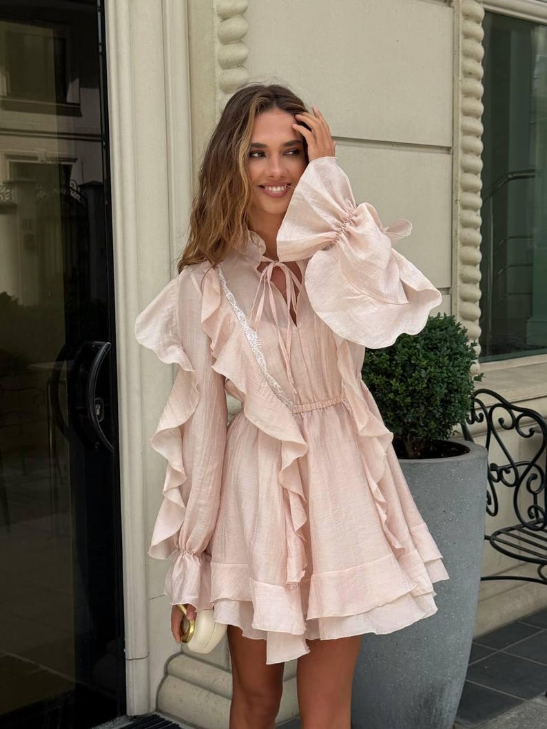 Mimi Tencel Slip Dress mit Französischer Spitze, Romantische Braut Morgenrobe, Öko-Luxus Seide Nachthemd, Coquette Aesthetic Loungewear XS-XL Bild 9