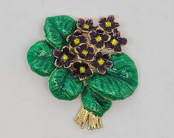 Small African Violet Magnetic Brooch