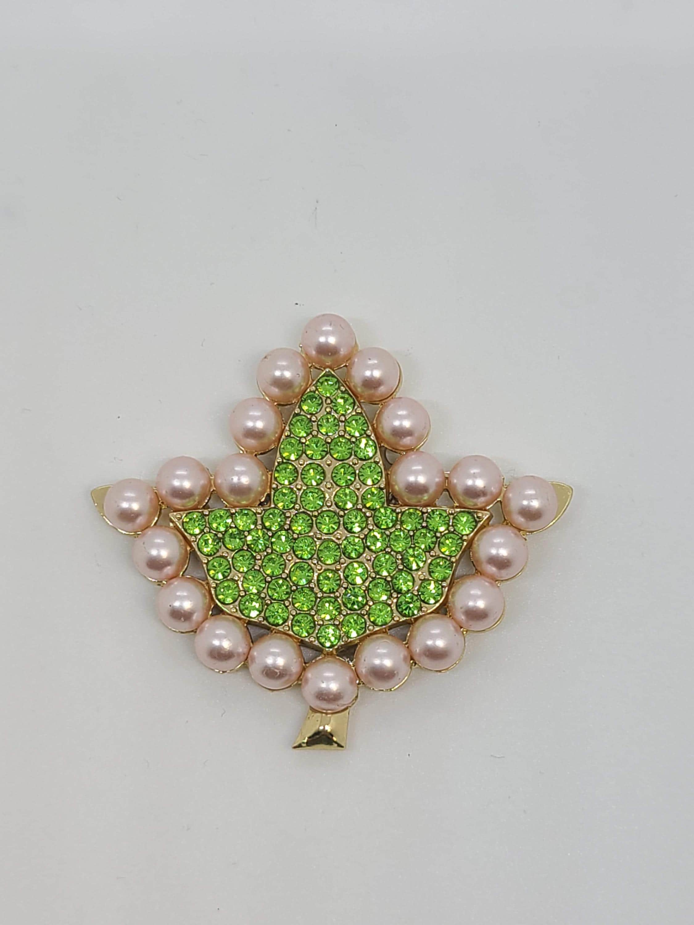 Pale Pink Pearl and Green Crystal Ivy Magnetic Brooch
