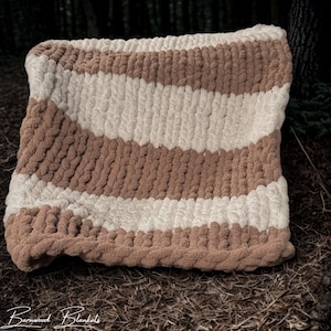 Handmade Chunky Knit Chenille Yarn Blanket: Custom Colors
