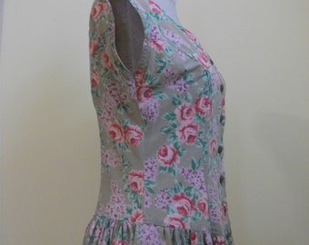 Antebellum Waistline Vintage Midi Cotton Dress with Cap Sleeve Flattering Floral Print Creation Paris by Starina