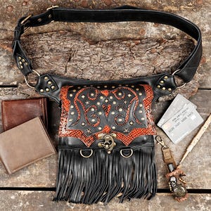 Handmade Leather Waist Bag with Adjustable Belt, Festival Fanny Pack, Leather Hip Bag, For Unisex.