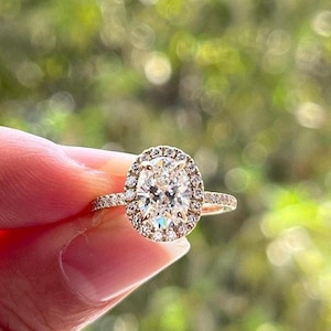 Halo Moissanite Ring Oval Engagement Ring 2ct Moissanite Engagement Ring 14K Gold Promise Ring Dainty Bridal Ring Wedding Anniversary Gift