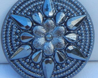 Large 6 Point Star Czech Glass Button