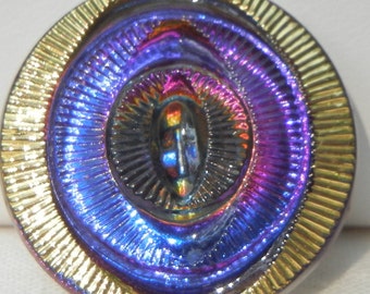 Pop Art Oval Czech Glass Button