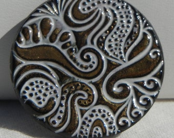 Curls Czech Glass Button