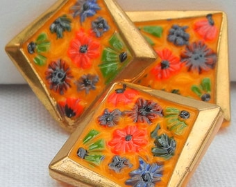 Small Flowered Square Czech Glass Button (3)