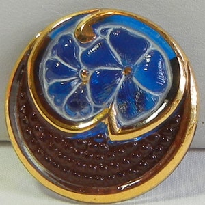 Flower Basket Czech Glass Button