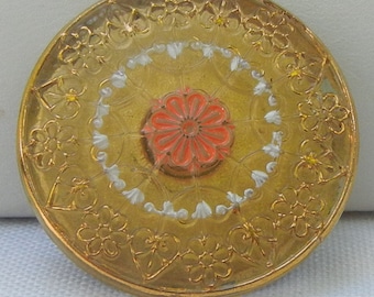 Floral Filigree Czech Glass Button