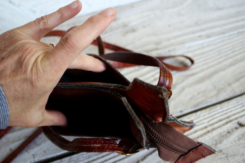 BOHO PURSE, vintage 60s 70s fashion, brown leather bag hippie image 7