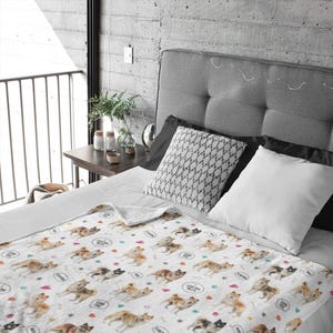 Akita Blanket, Pet Lover Gift, Cozy Dog Throw, Animal Print Bedding, Fleece Picnic Mat, Winter Blanket