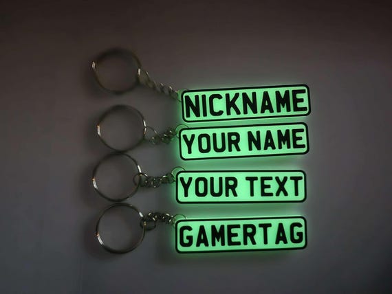 Double Sided Glow In The Dark Custom Number Plate Keyring Car Bike - Foto 4