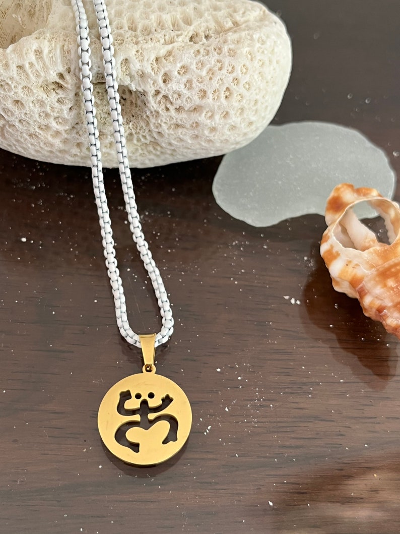 Puerto Rico Boricua Flag Turtle With Coqui Taino Pendant Necklace – Souvenir Jewelry