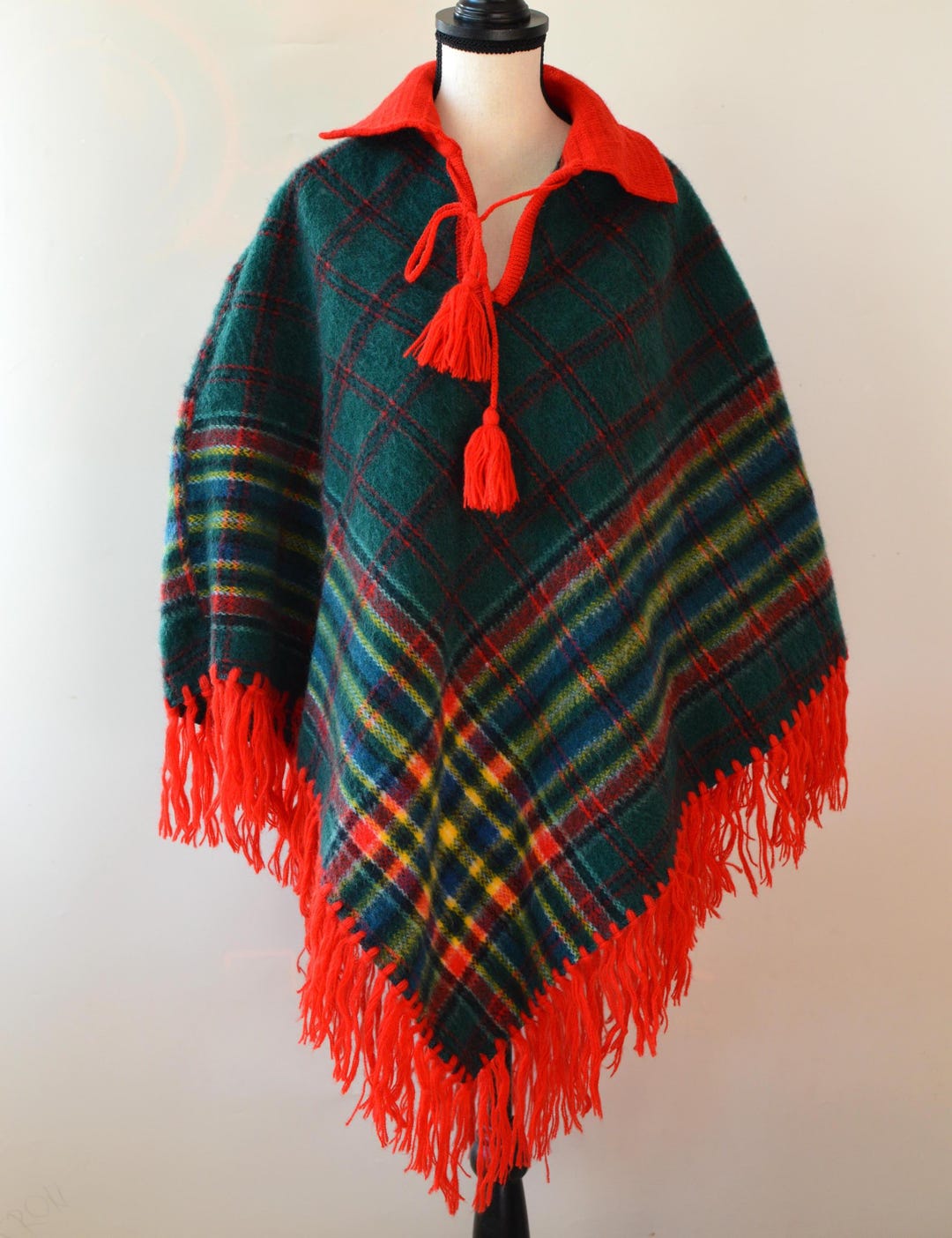 Vintage 1970s Wool Poncho With Fringe, Green Plaid Boho Cape - Etsy