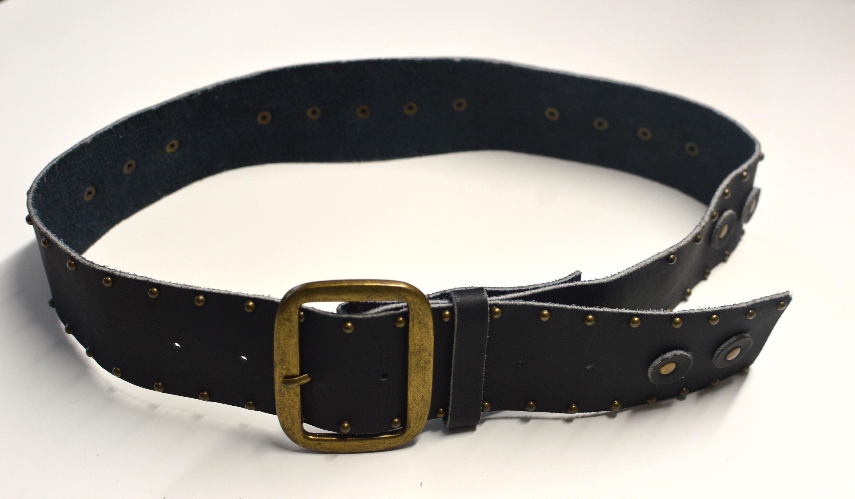 VINTAGE BLACK LEATHER BELT WITH BRASS STUDS & BRASS BUCKLE SZ: 30” Men main image 2