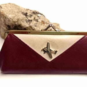 Cartera de piel de mujer de los años 50 en color burdeos, Cartera vintage de mujer
