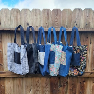 Sac réversible | fourre-tout | Sac fourre-tout en denim et fleuri | fourre-tout mignon | fourre-tout d'école | Trousse de maquillage | cadeau pour elle | Réutilisable | Toile
