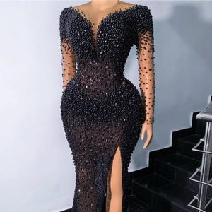 Handgefertigte Perlen verschönerte Meerjungfrau-Kleid: Langarm-Abendkleid