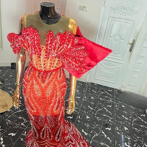 Red Lace Mermaid Prom Dress: Luxury Corset Evening Gown