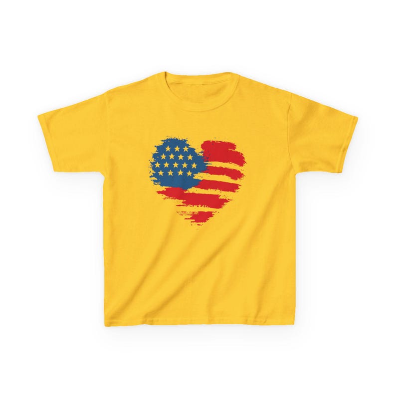 Patriotic Kid Cotton Tee USA Heart T-Shirt Independence Day Clothing American Pride Gift Memorial Day Outfit Family Reunion Top Gildan 5000B Daisy