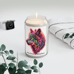 Personalisierte Wolf und Kreuz Duftkerze, 13,75 Unzen, religiöse Reflexion, christliches Dekor, Raumduft für die Gebetszeit, glaubensbasiertes Geschenk