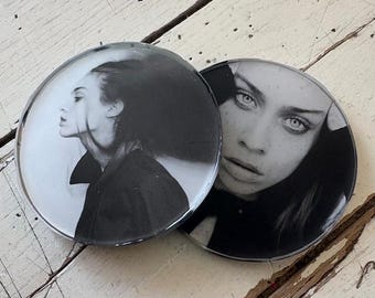Posavasos/adornos de resina hechos a mano de FIONA APPLE, inspirados en portadas de álbumes.
