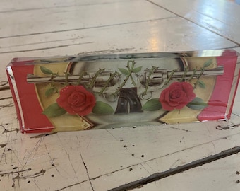 Sujetalibros/pisapapeles de resina hecho a mano con funda para álbum de 45 discos de Guns and Roses
